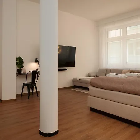 Wohnkultur - Industrial Apartment, Zentrum, Parkplatz Apartamento *