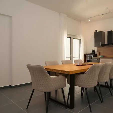 Wohnkultur - Industrial Apartment, Zentrum, Parkplatz